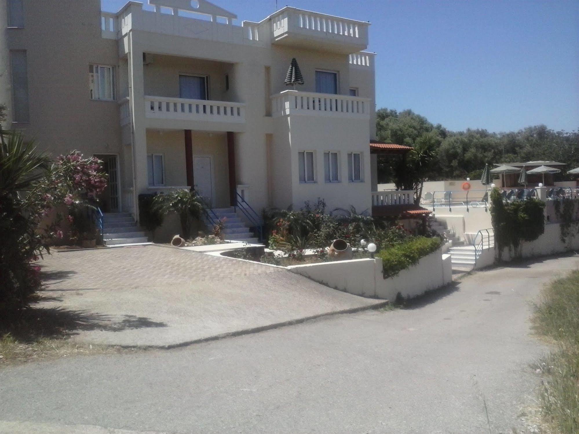Poseidon Apartments Kato Daratso Exterior foto