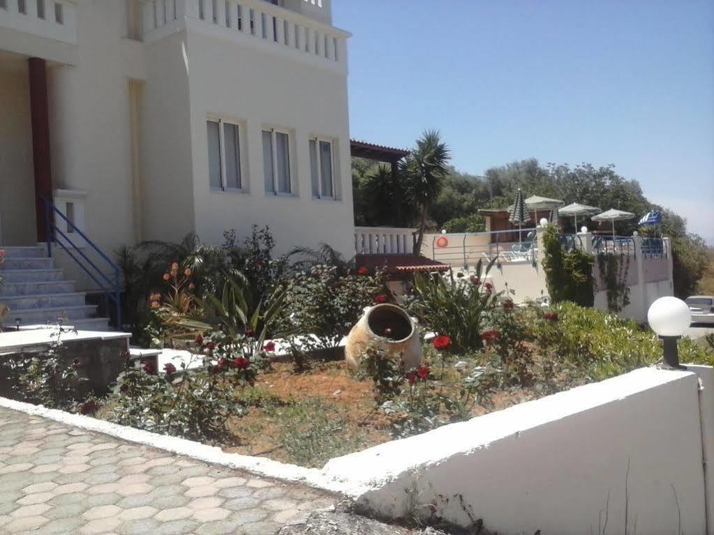 Poseidon Apartments Kato Daratso Exterior foto
